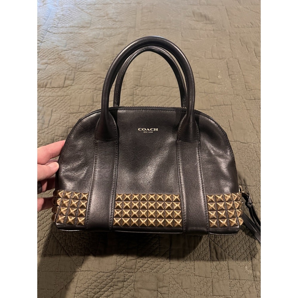 Coach Purse Creed Number A1420-32244 Black Leather